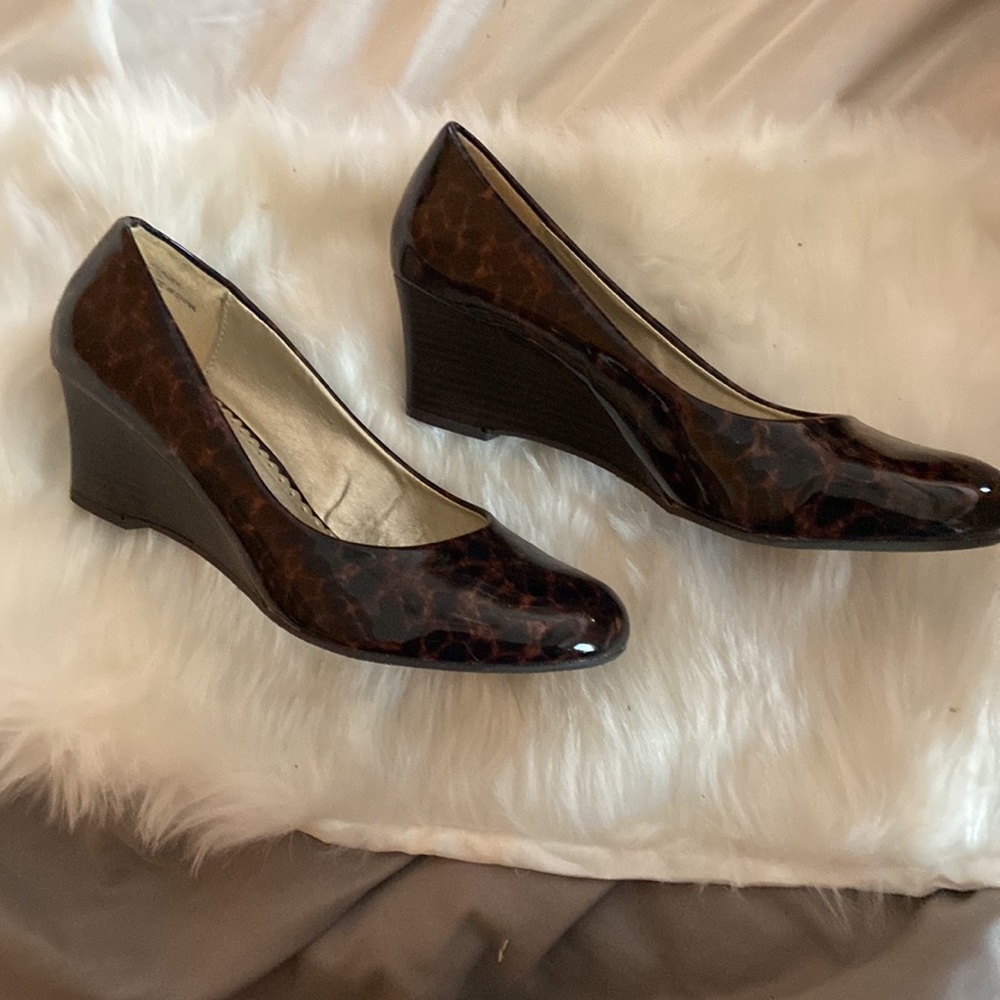 Leopard pattern leather flats - Picture 2 of 4